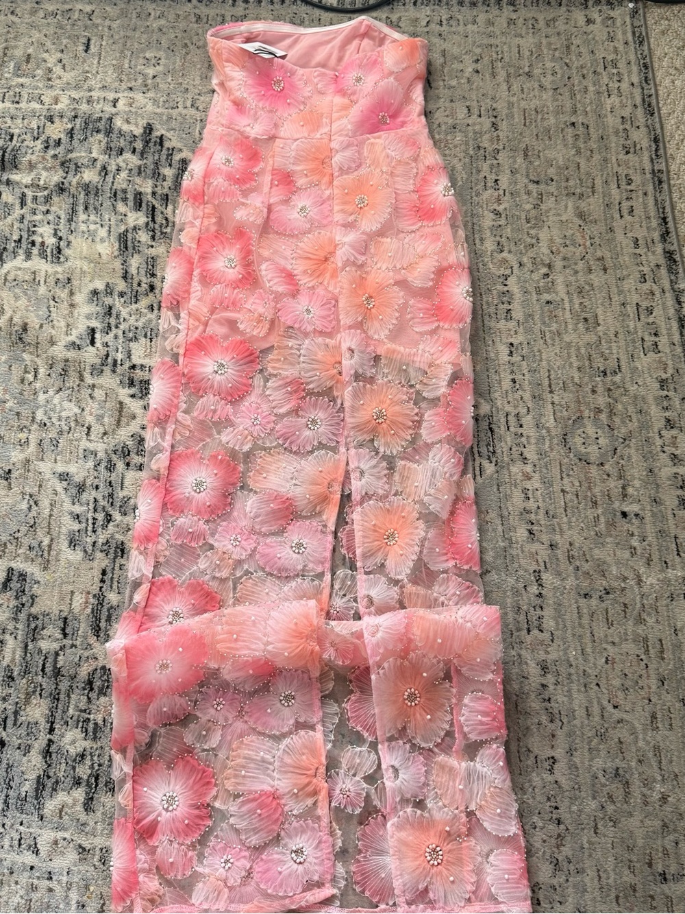 New Showpo Lima Maxi dress 4 pink embellished - Picture 5 of 5